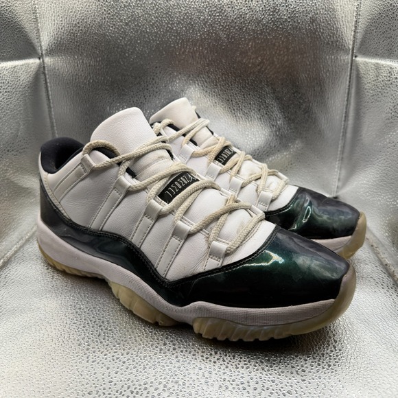 Size 12 Nike Air Jordan 11 Retro Low Emerald White Mens Shoes 528895-145